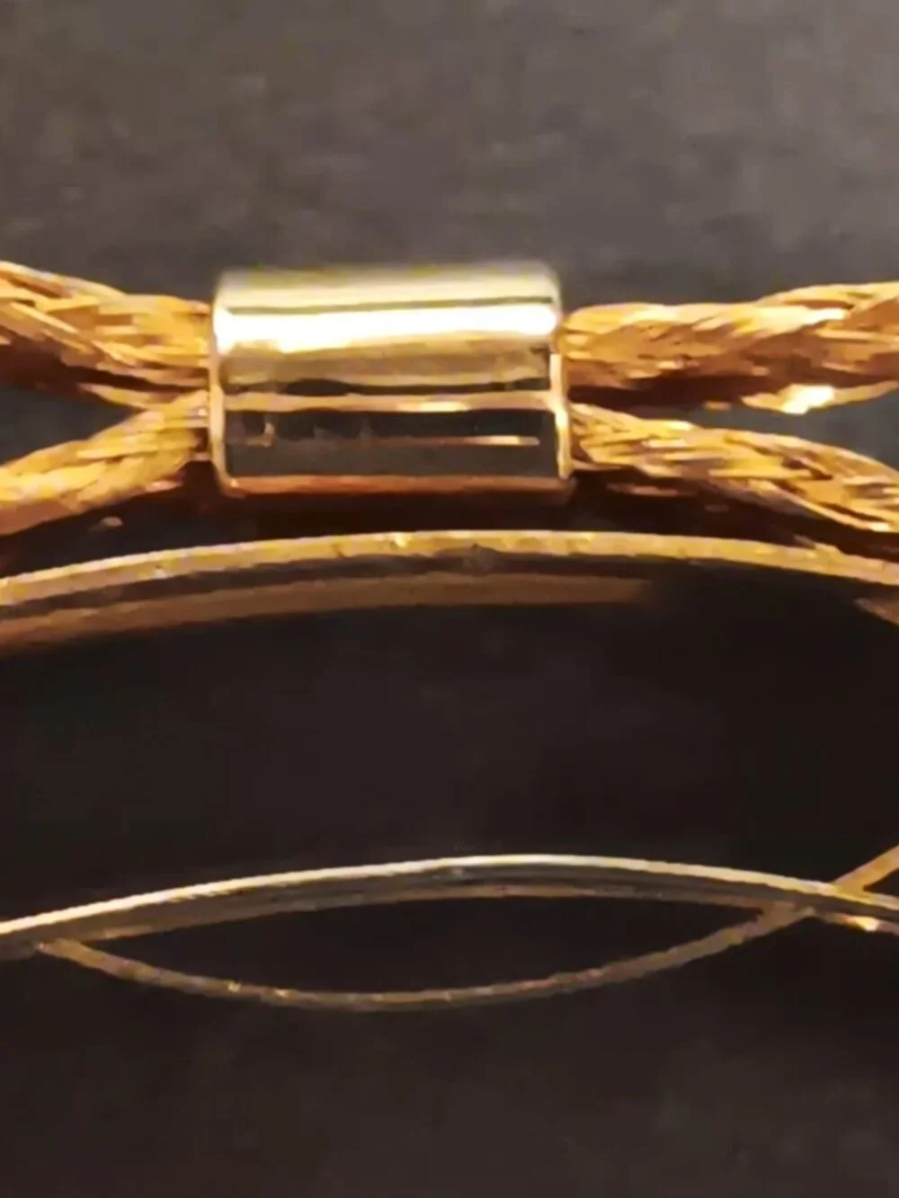 1970'S Vintage France (stamped) hair barrette, gold tone woven metal slim bow.